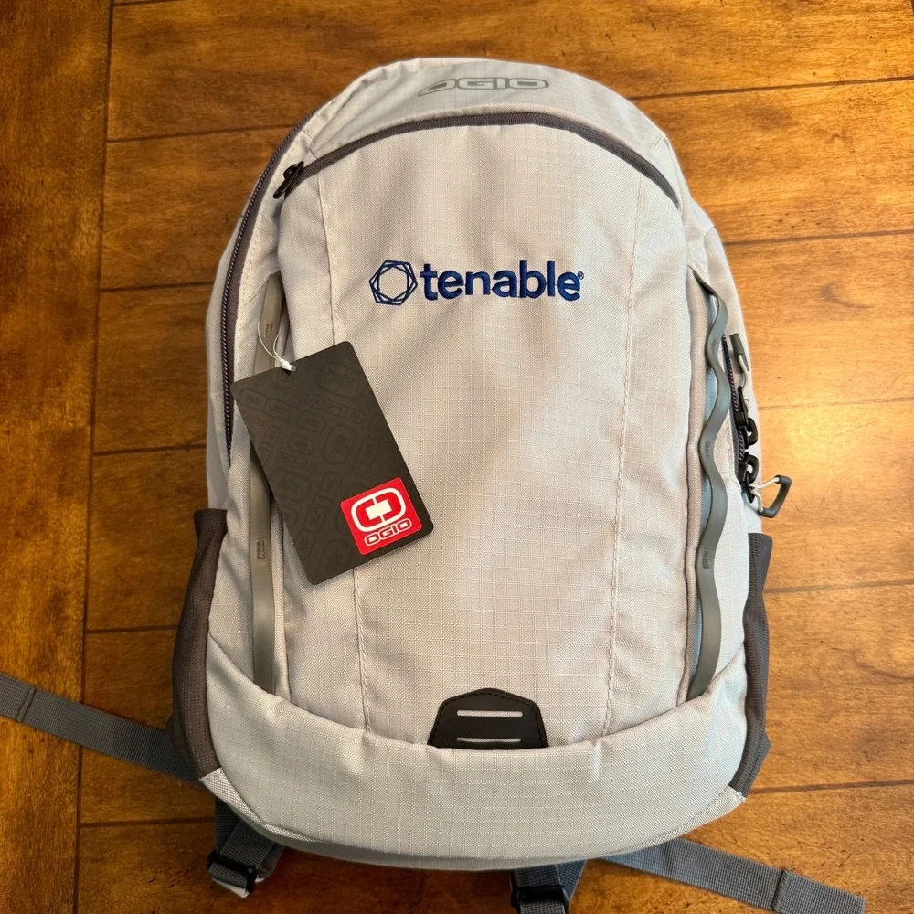 OGIO Tenable Gray Ripstop Tech Vault Laptop Backpack New With Tags